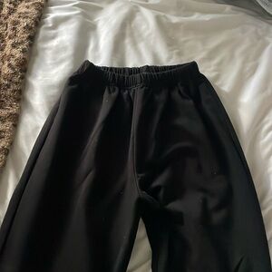 black pretty little thing sweatpants